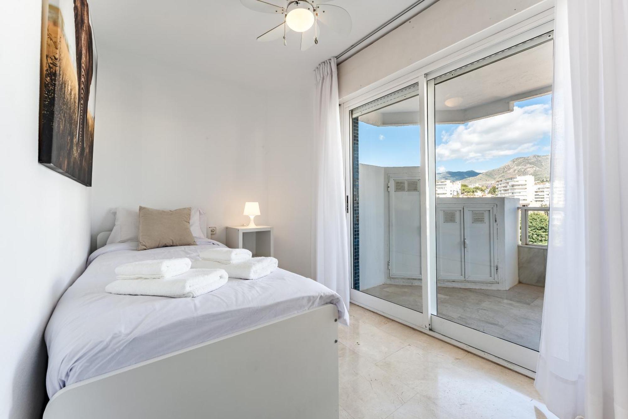 Tropico Carihuela View & Parking Lejlighed Torremolinos Eksteriør billede